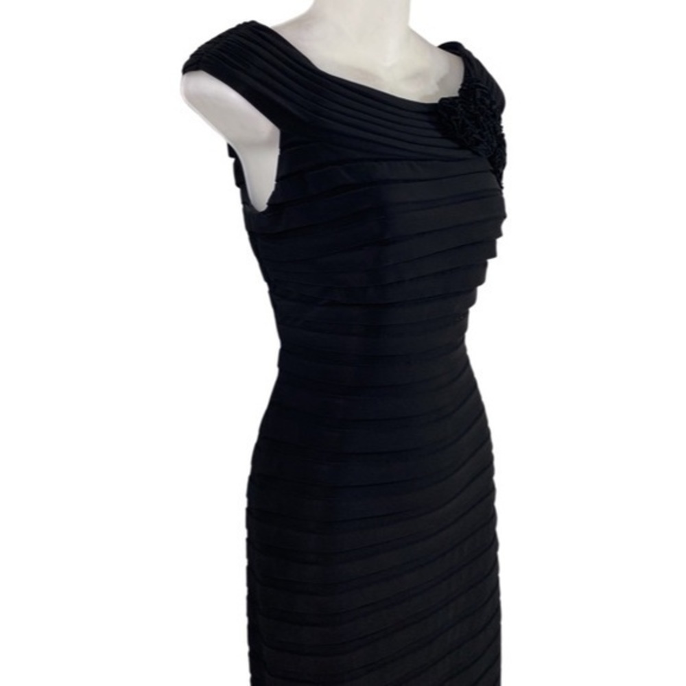 Adrianna Papell black banded jersey sheath dress T12 - Picture 4 of 12